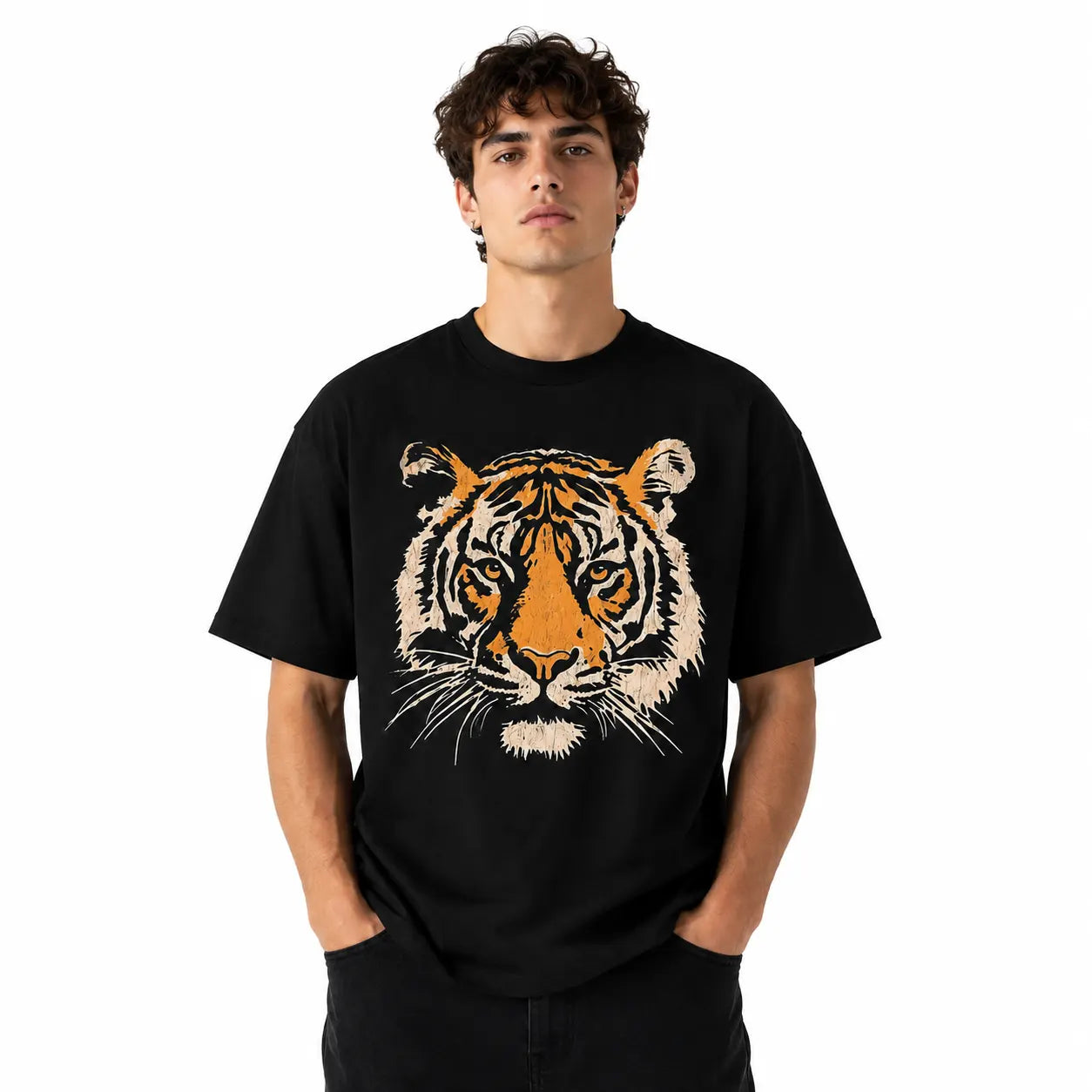 Vintage Tiger Graphic T-Shirt / Sweatshirt / Hoodie