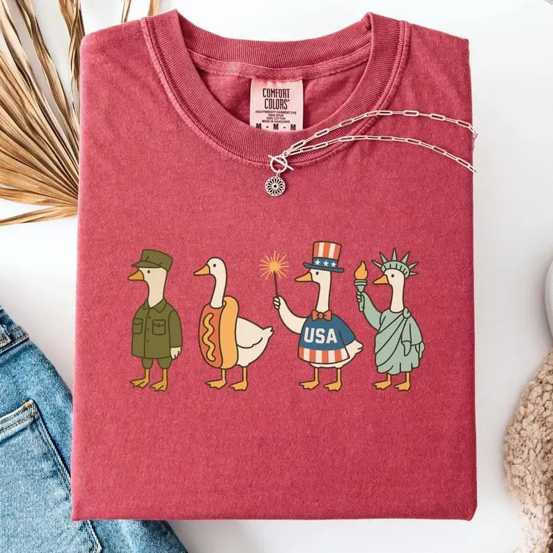 Funny Fourth Of July American Flag Goose T-Shirt / Sweatshirt / Hoodie