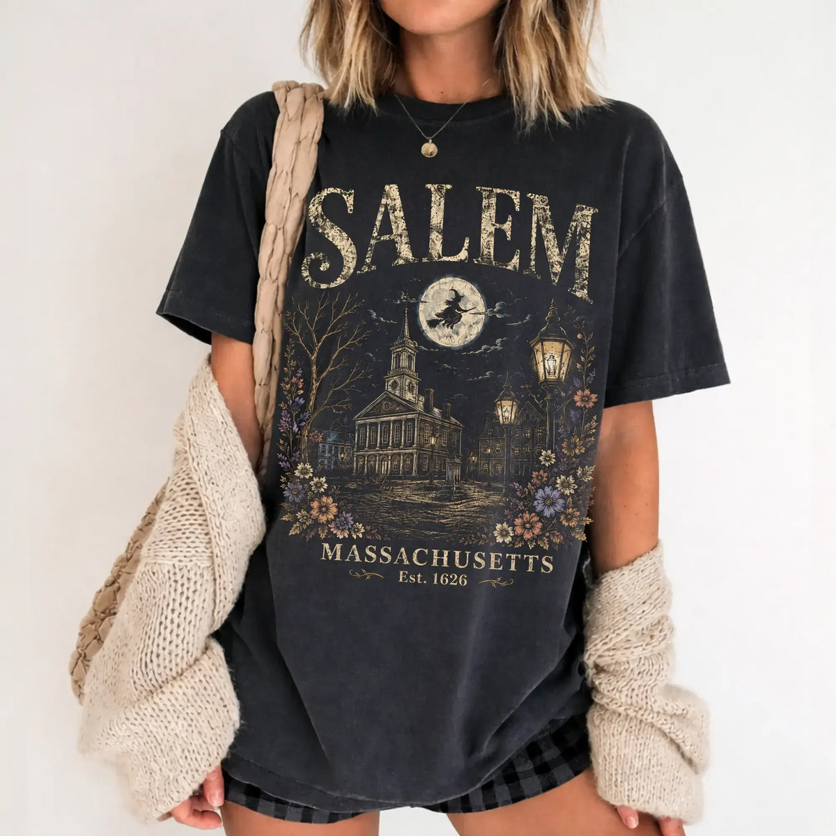 Salem Massachusetts Vintage Witch City Halloween Graphic T-Shirt / Sweatshirt / Hoodie