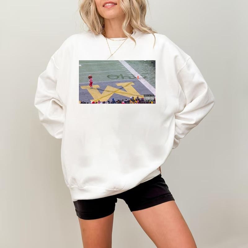 Vintage Buckeyee Ohioo Snow T-Shirt / Sweatshirt / Hoodie